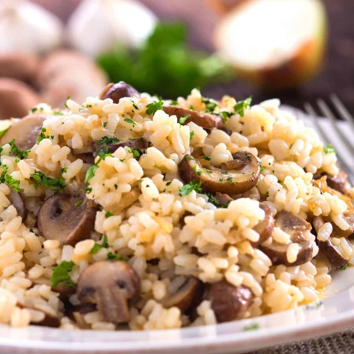 Easy, Healthy Garlic Mushroom Risotto recipe