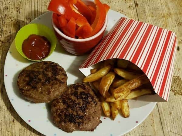 Fakeaway burger meal