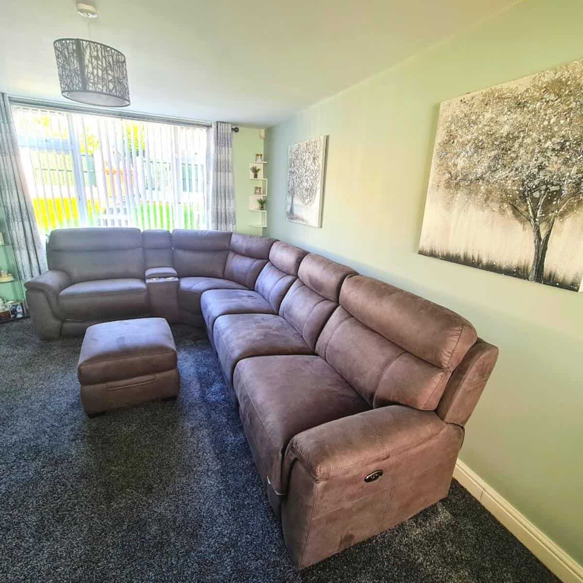 Redecorating your lounge – our recommendations and who to avoid!