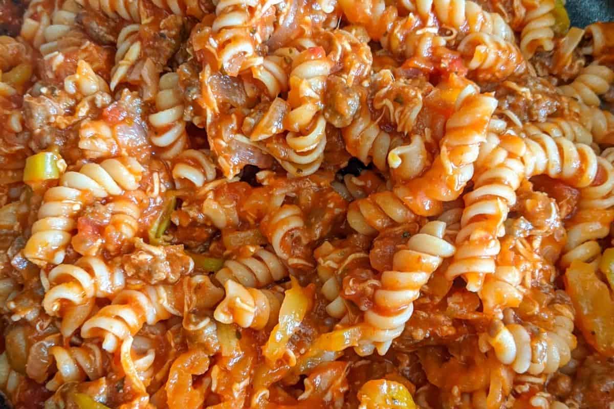 mince and pasta all mixed up ready for the oven