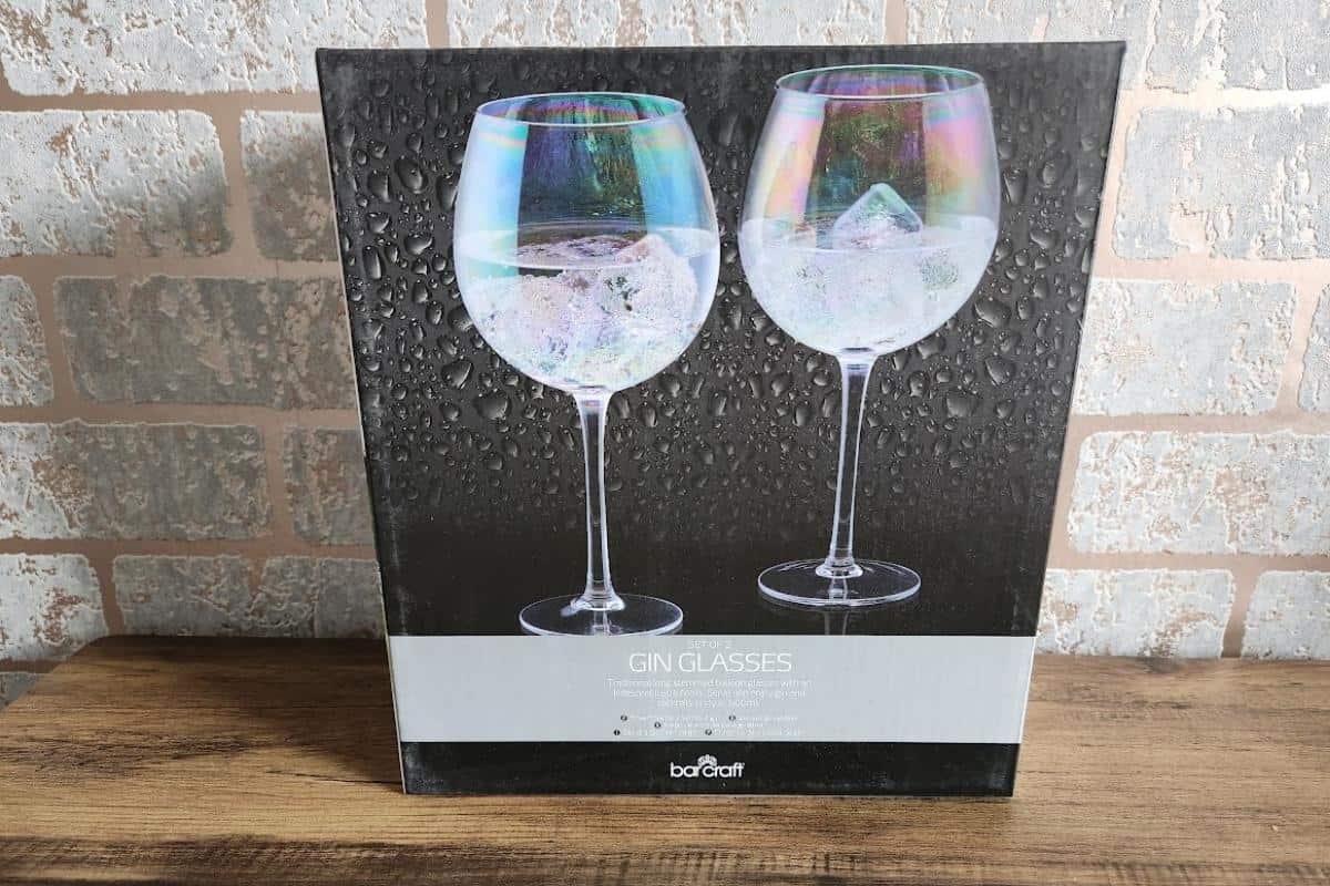 Pair or iridescent gin glasses