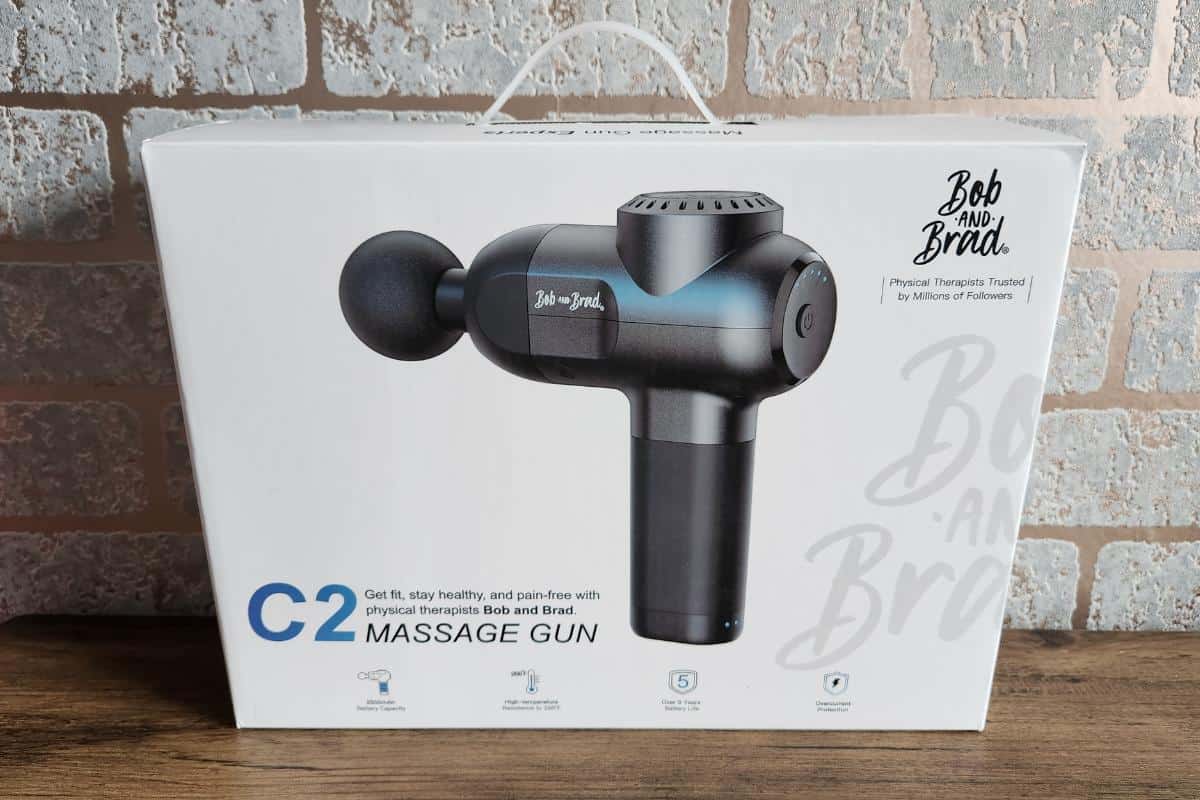 massager boxed with image on front of the box of the wireless massager.